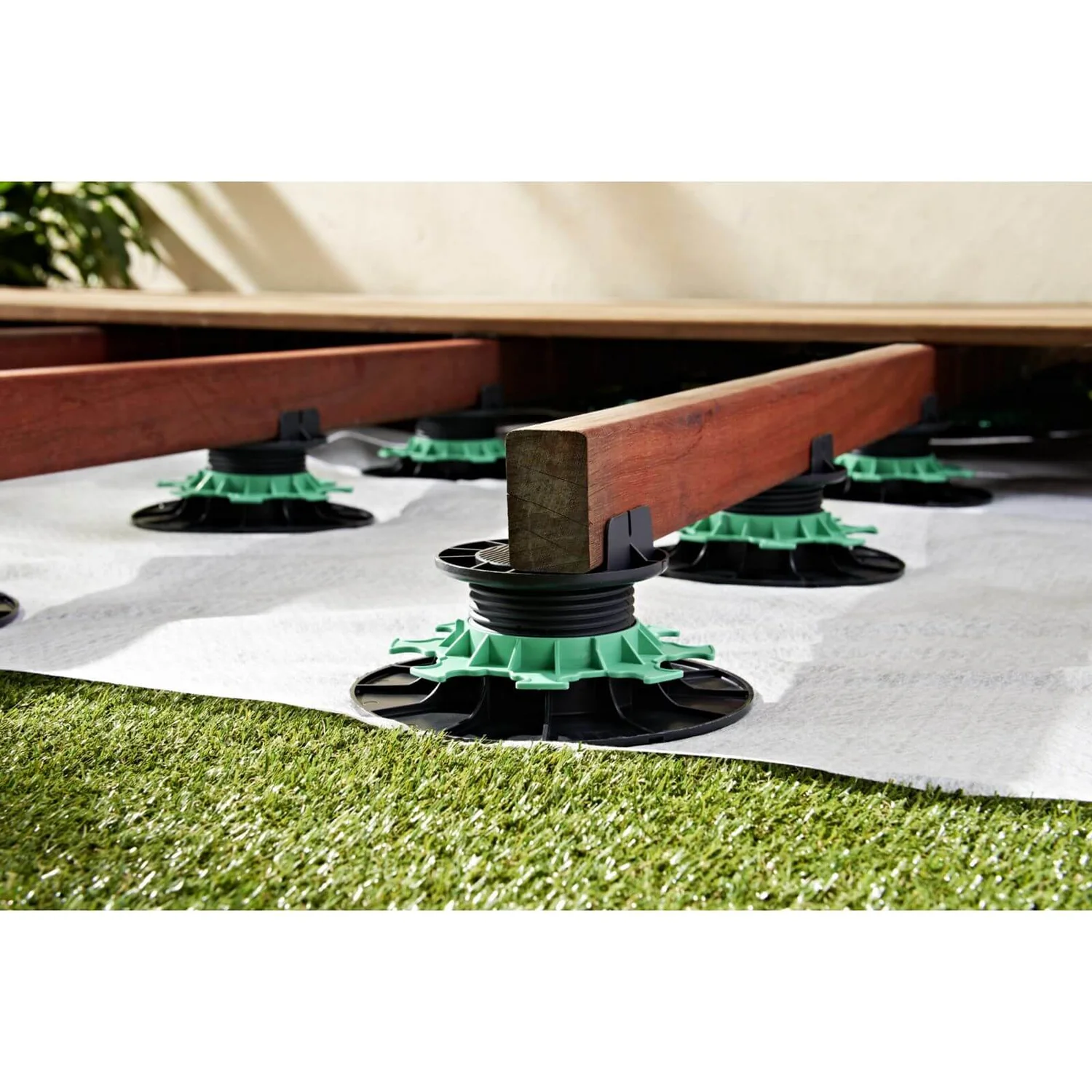 Jouplast Adjustable Decking Riser - Pack Of 10 - Image 3